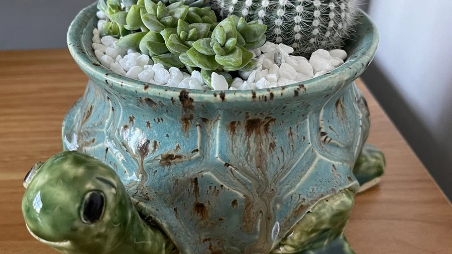 Pottery piece